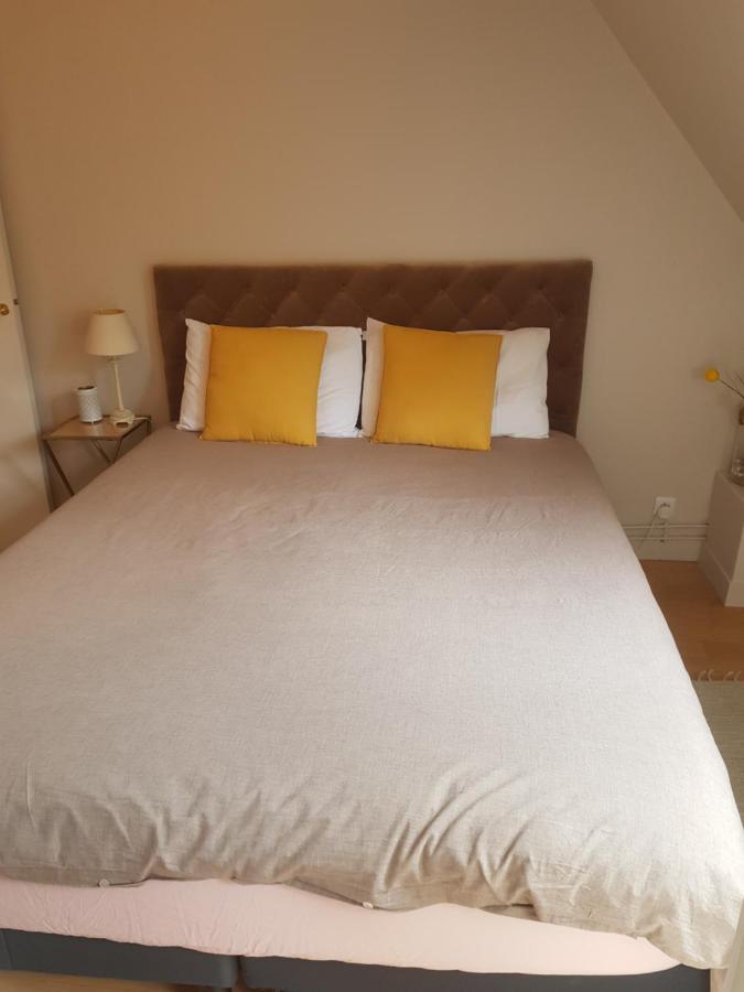 Best Of Chartres One Bedroom City Center And View On The Cathedral ภายนอก รูปภาพ